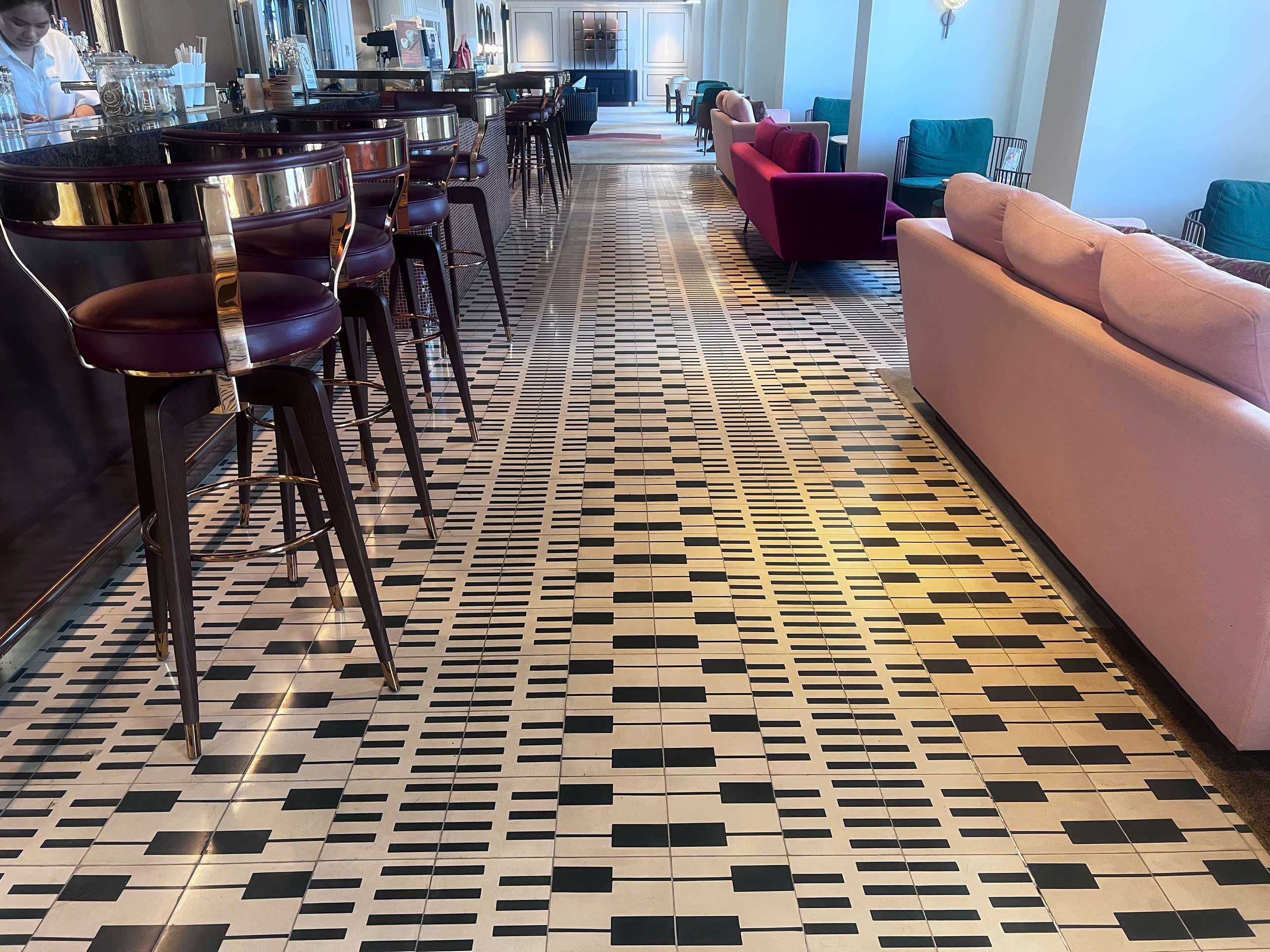 Cement tiles – When the floor becomes a work of artistic music