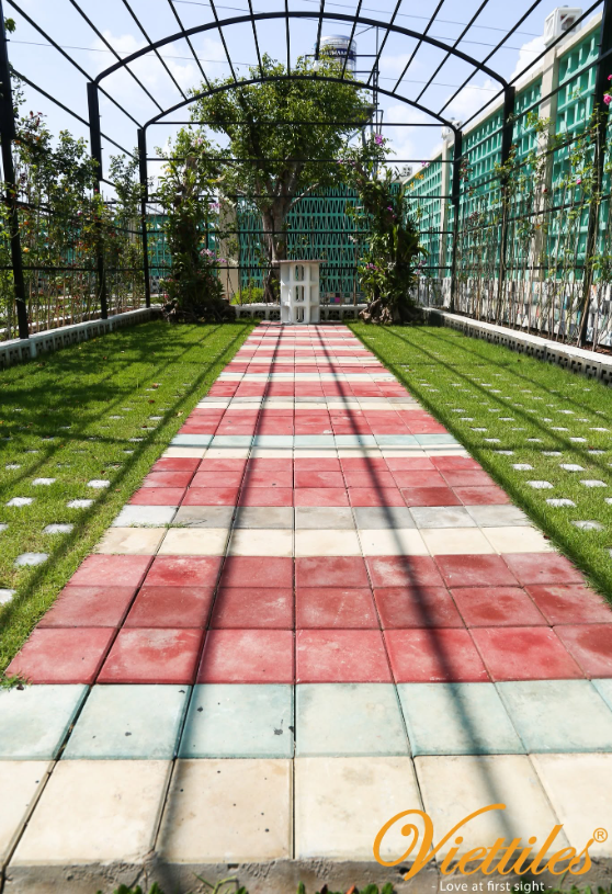 Gạch bông lát sân vườn đẹp, chống trơn trượt